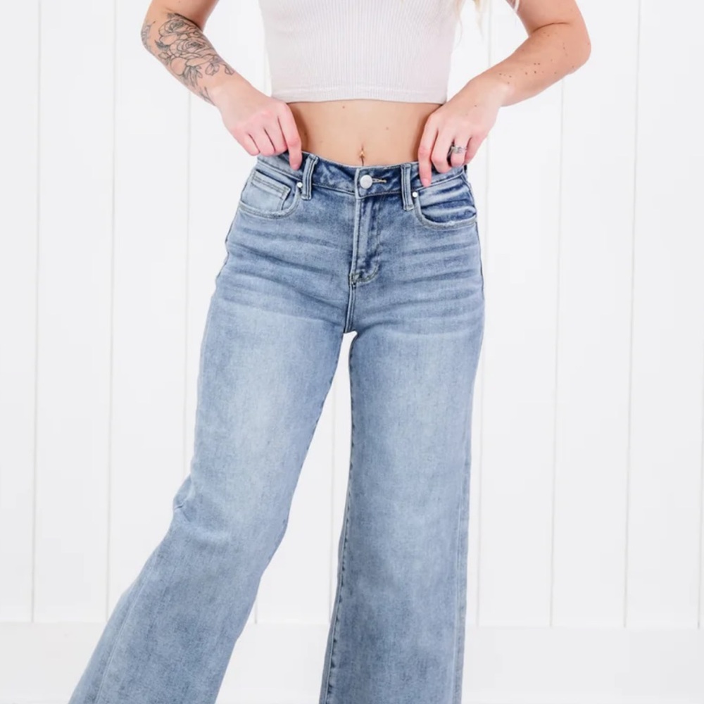 Risen Jeans Hi Rise Crop Wide Leg Jean
